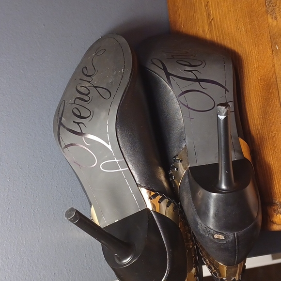 Fergie heels - Picture 9 of 14
